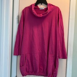 Awesome BRYN WALKER Top